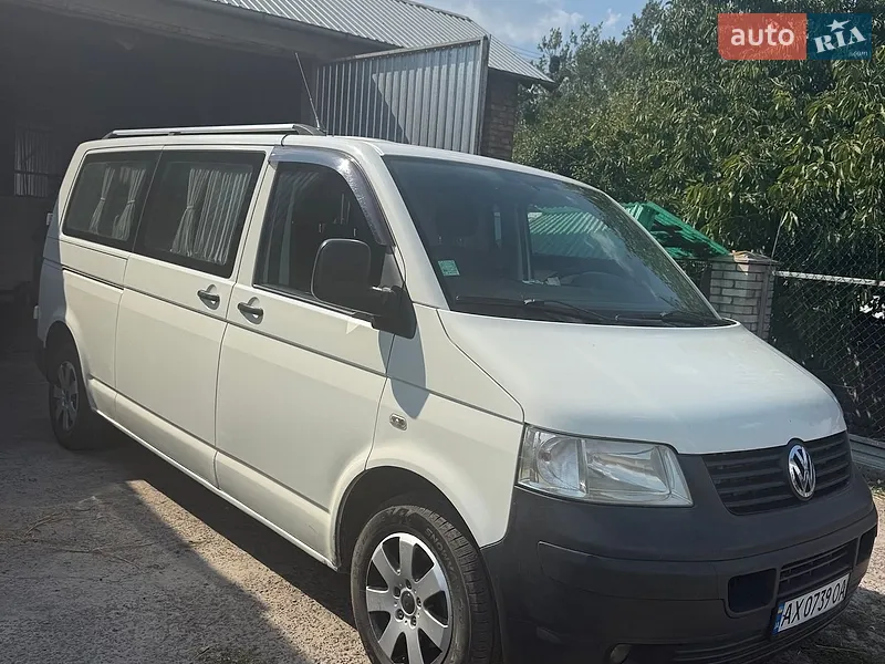 Volkswagen Caravelle