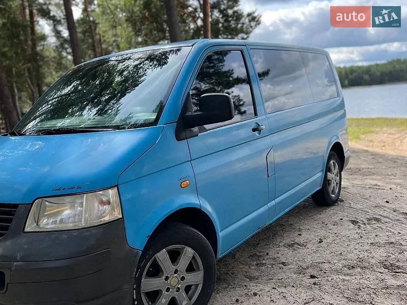 Volkswagen Caravelle
