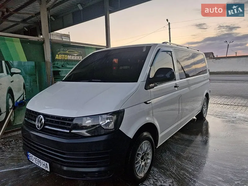 Volkswagen Caravelle 2016