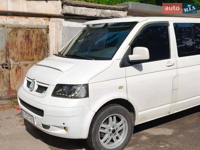 Volkswagen Caravelle