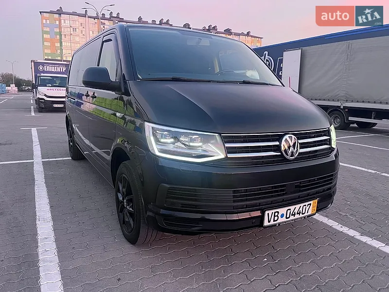 Volkswagen Caravelle