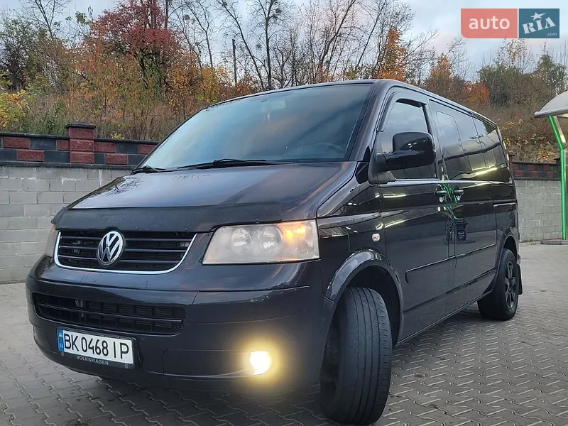 Volkswagen Caravelle