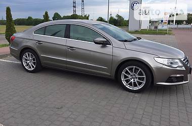 Седан Volkswagen CC / Passat CC 2011 в Ужгороде