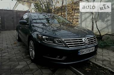 Седан Volkswagen CC / Passat CC 2013 в Роздільній