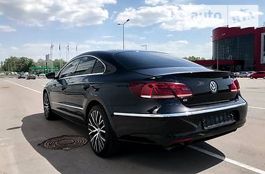 Седан Volkswagen CC / Passat CC 2013 в Киеве