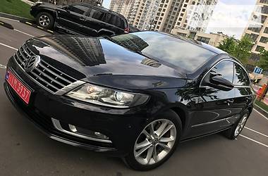 Седан Volkswagen CC / Passat CC 2012 в Киеве