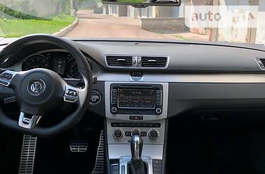 Седан Volkswagen CC / Passat CC 2011 в Львове