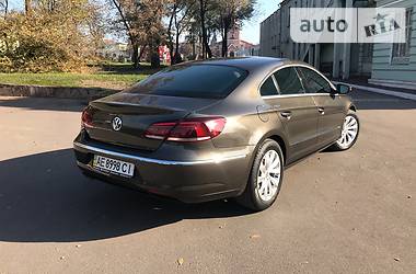 Седан Volkswagen CC / Passat CC 2013 в Киеве