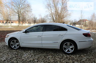 Седан Volkswagen CC / Passat CC 2012 в Трускавце