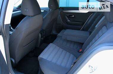 Седан Volkswagen CC / Passat CC 2012 в 