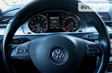 Седан Volkswagen CC / Passat CC 2012 в 