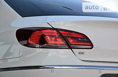 Седан Volkswagen CC / Passat CC 2014 в 
