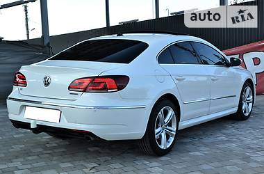 Седан Volkswagen CC / Passat CC 2014 в 