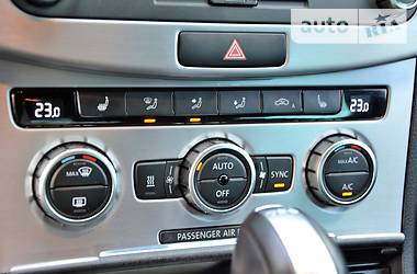 Седан Volkswagen CC / Passat CC 2014 в 