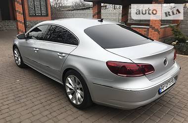 Седан Volkswagen CC / Passat CC 2013 в 