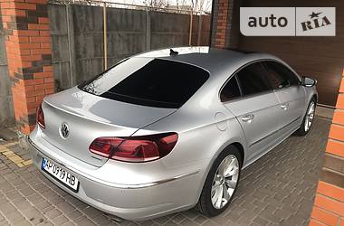 Седан Volkswagen CC / Passat CC 2013 в 