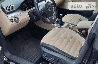Седан Volkswagen CC / Passat CC 2013 в 