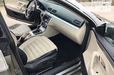 Седан Volkswagen CC / Passat CC 2010 в 