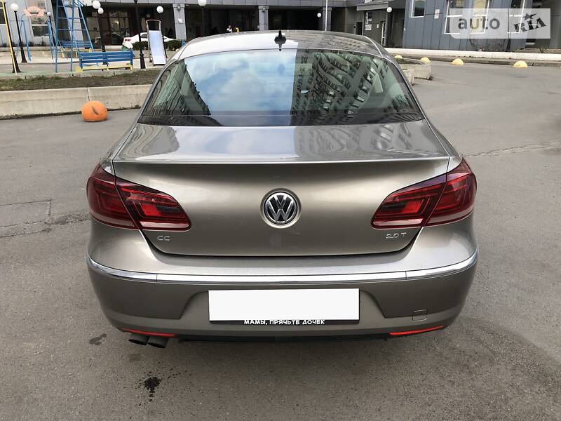 Седан Volkswagen CC / Passat CC 2012 в Херсоні