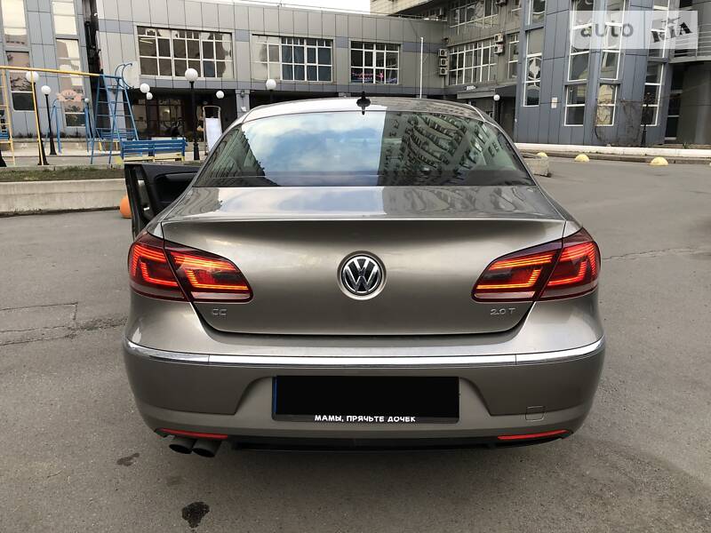 Седан Volkswagen CC / Passat CC 2012 в Херсоні