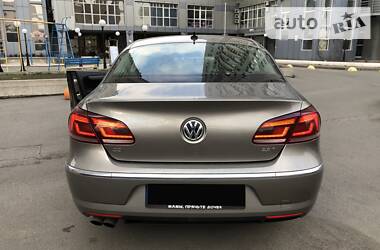 Седан Volkswagen CC / Passat CC 2012 в 