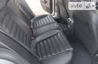 Седан Volkswagen CC / Passat CC 2011 в 