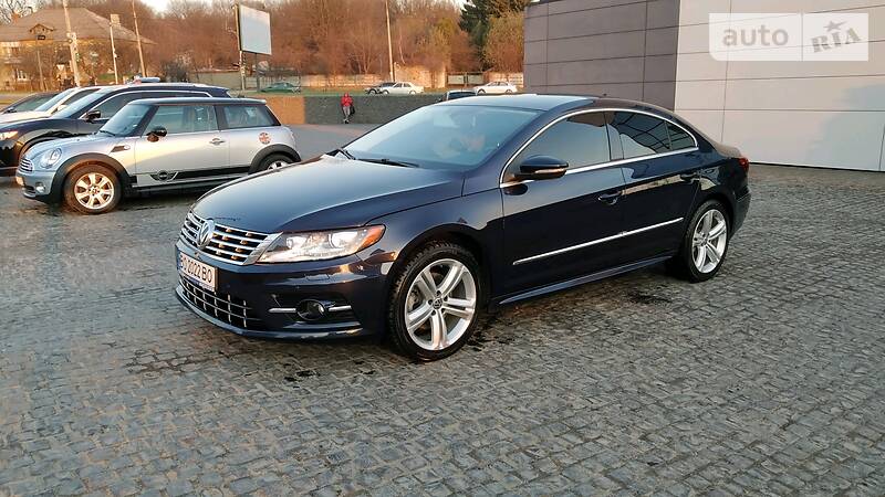 Седан Volkswagen CC / Passat CC 2014 в 