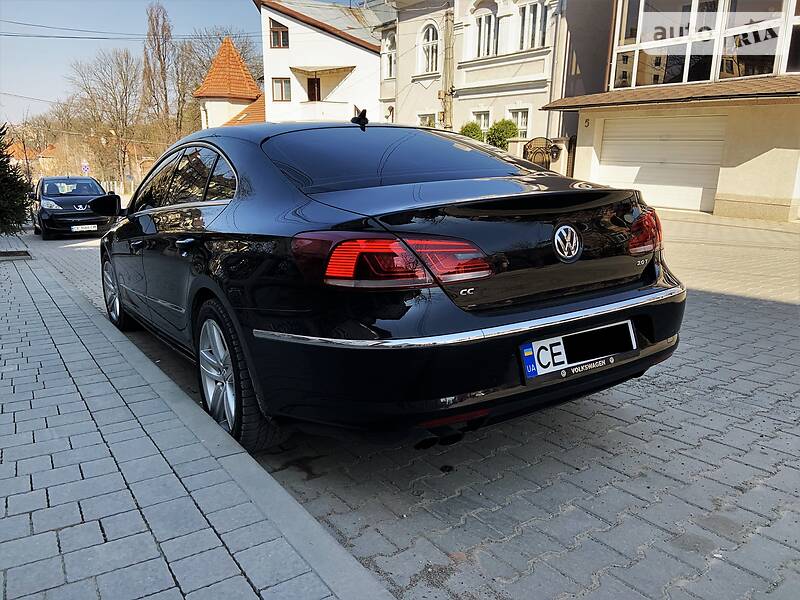 Седан Volkswagen CC / Passat CC 2013 в Черновцах
