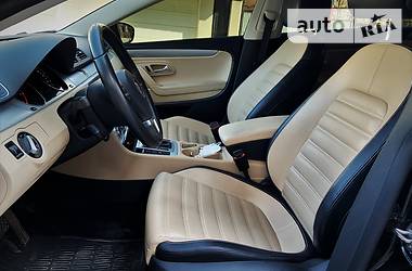 Седан Volkswagen CC / Passat CC 2013 в 