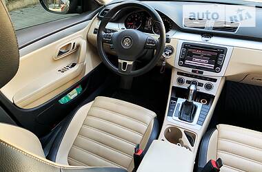 Седан Volkswagen CC / Passat CC 2013 в 