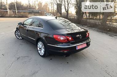 Седан Volkswagen CC / Passat CC 2009 в 