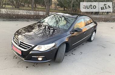Седан Volkswagen CC / Passat CC 2009 в 