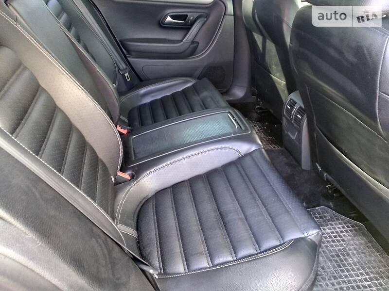 Седан Volkswagen CC / Passat CC 2010 в Кам'янець-Подільському