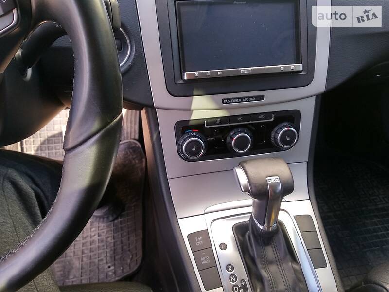 Седан Volkswagen CC / Passat CC 2010 в Кам'янець-Подільському