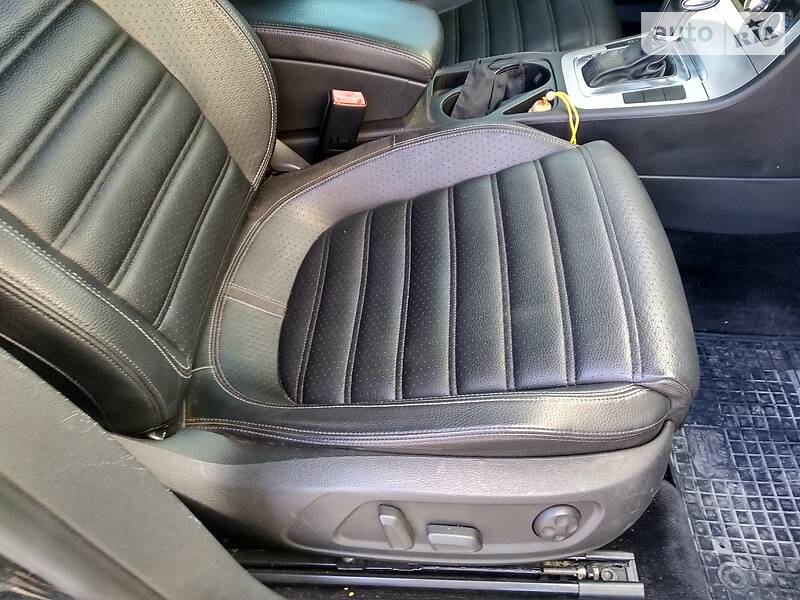 Седан Volkswagen CC / Passat CC 2010 в Кам'янець-Подільському