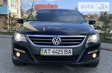 Седан Volkswagen CC / Passat CC 2010 в 