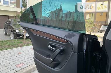 Седан Volkswagen CC / Passat CC 2010 в 