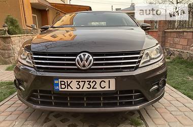 Седан Volkswagen CC / Passat CC 2013 в 