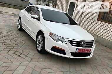 Купе Volkswagen CC / Passat CC 2011 в 