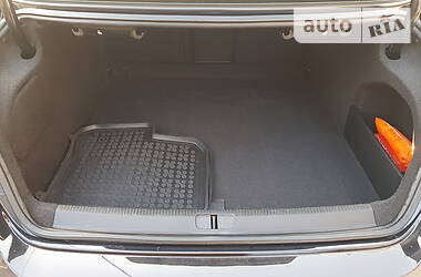 Седан Volkswagen CC / Passat CC 2012 в 