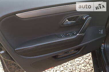 Седан Volkswagen CC / Passat CC 2012 в 