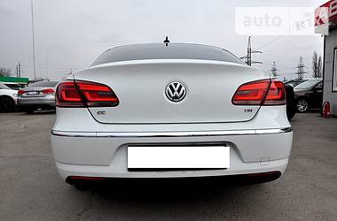 Седан Volkswagen CC / Passat CC 2016 в 