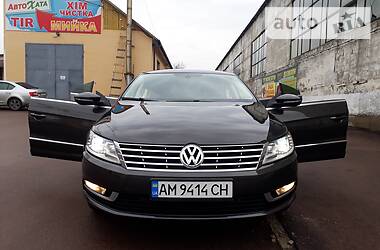 Седан Volkswagen CC / Passat CC 2012 в 