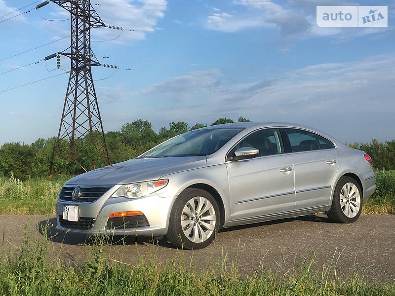 Седан Volkswagen CC / Passat CC 2010 в Сумах