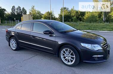 Купе Volkswagen CC / Passat CC 2011 в 