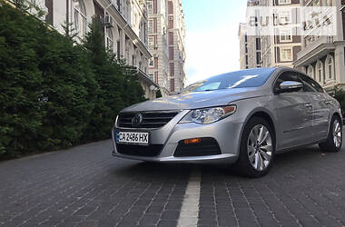 Седан Volkswagen CC / Passat CC 2011 в Киеве