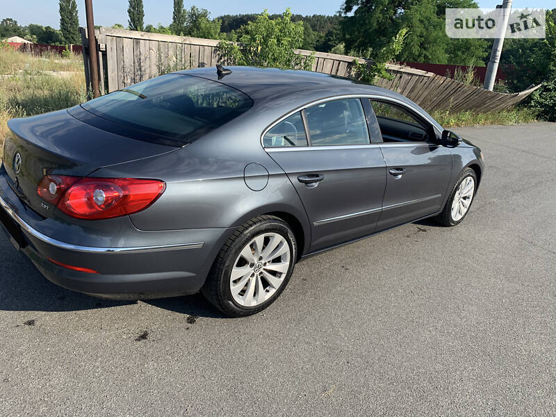 Купе Volkswagen CC / Passat CC 2011 в Житомирі