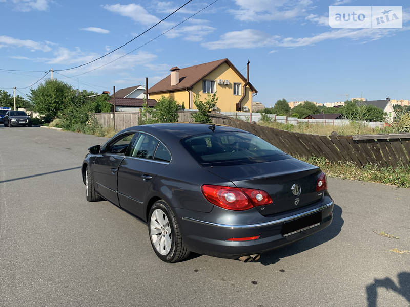 Купе Volkswagen CC / Passat CC 2011 в Житомирі
