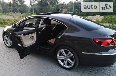 Седан Volkswagen CC / Passat CC 2012 в 