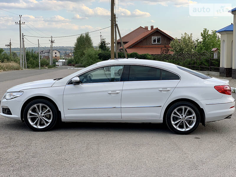 Купе Volkswagen CC / Passat CC 2012 в Дніпрі